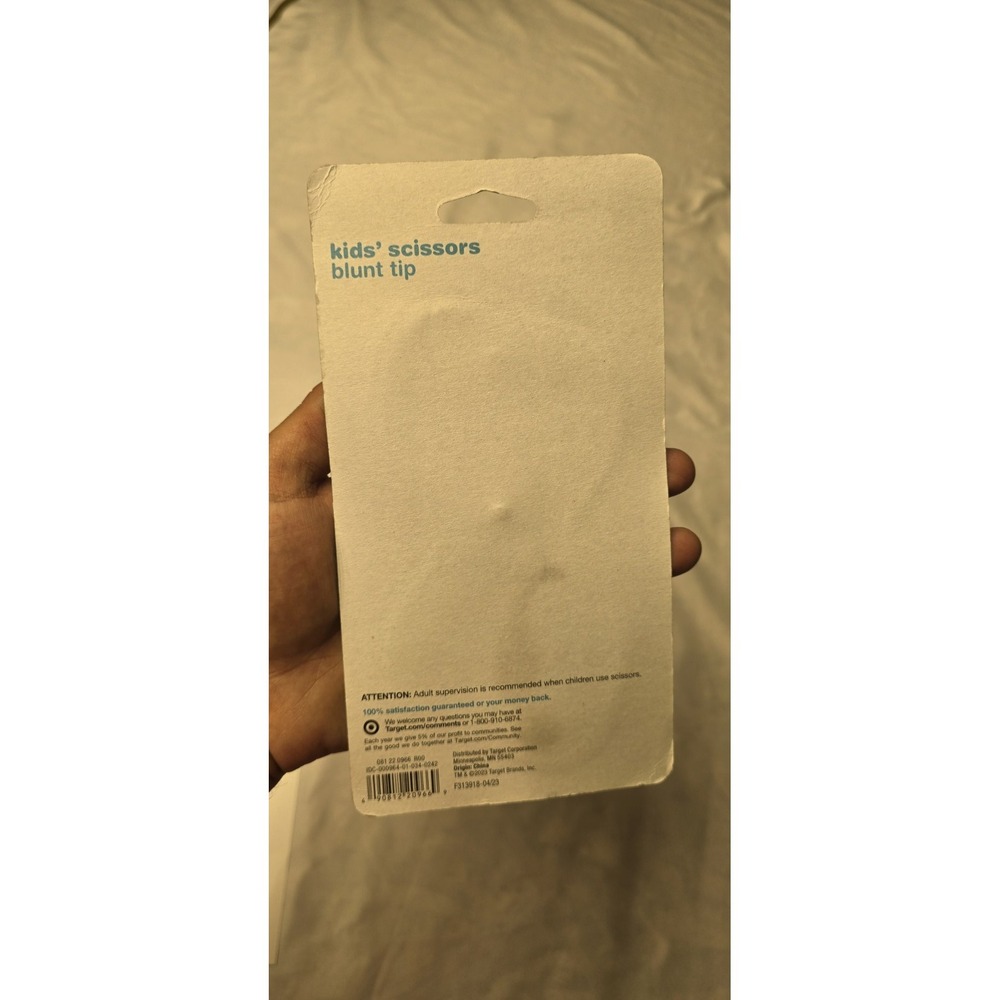 2 Pack Kids Scissors - Picture 2 of 3